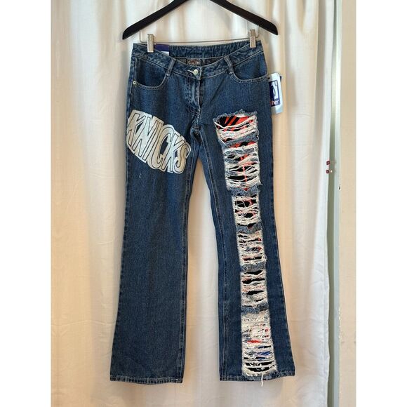 Vintage NY Knicks Jeans Size 7/29 Low Rise Flare NBA !  1990's/2000's Y2K - Picture 2 of 13